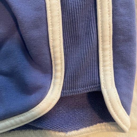 Aerie Short - Picture 4 of 5